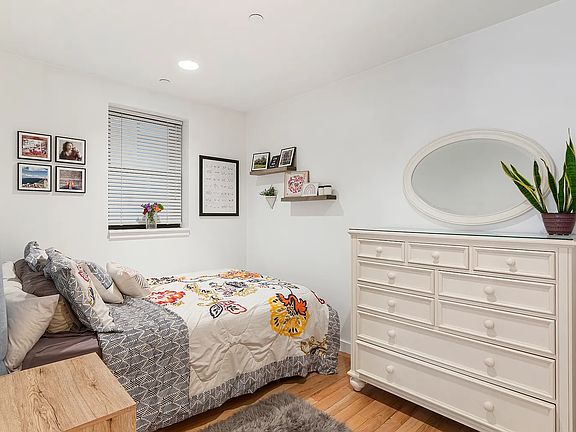 4th image of 2101 Frederick Douglass Blvd APT 4B