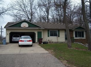 2415 Jameswood Ct, Holland, MI 49424