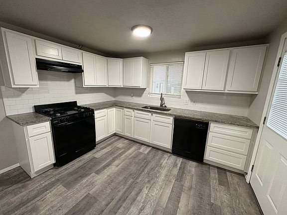 4th image of 1020 SW 57th St