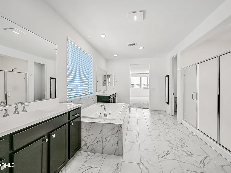 14049 W Desert Hollow Dr — Photo 28