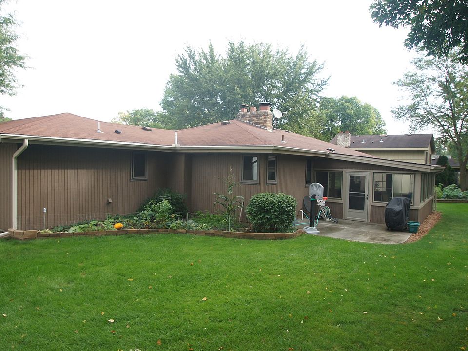 2nd image of 7349 Wyndham Way