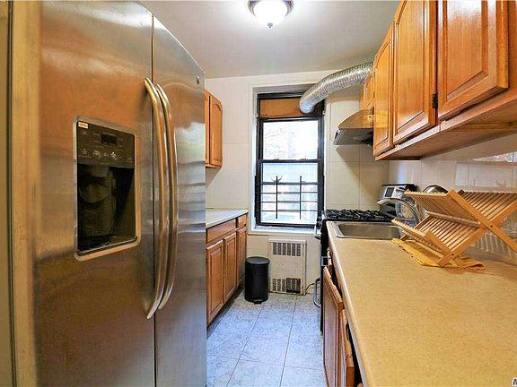 5th image of 84-25 Elmhurst Ave #1-V