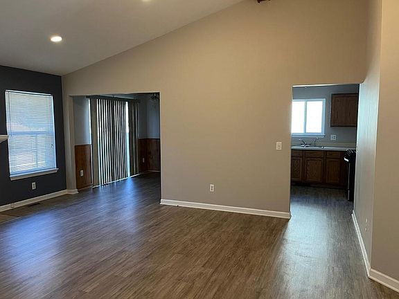 5th image of 20771 Elm Forest Ct