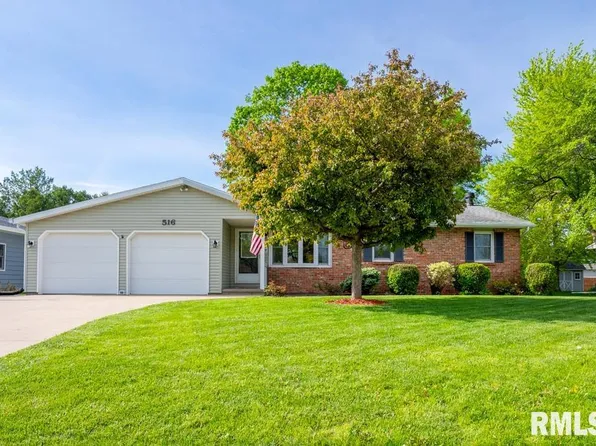 516 E Pine St, Metamora, IL 61548