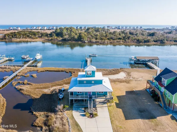 261 Waterway Drive, Sneads Ferry, NC 28460