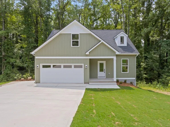 8 Pinewood Dr, Taylors, SC 29687