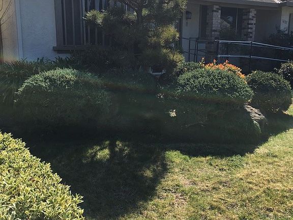 2nd image of 1423 Vinci Park Way