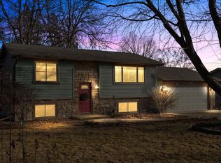 422 Maple St, Sauk City, WI 53583