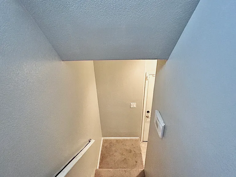 356 N 169th Ave — Photo 7