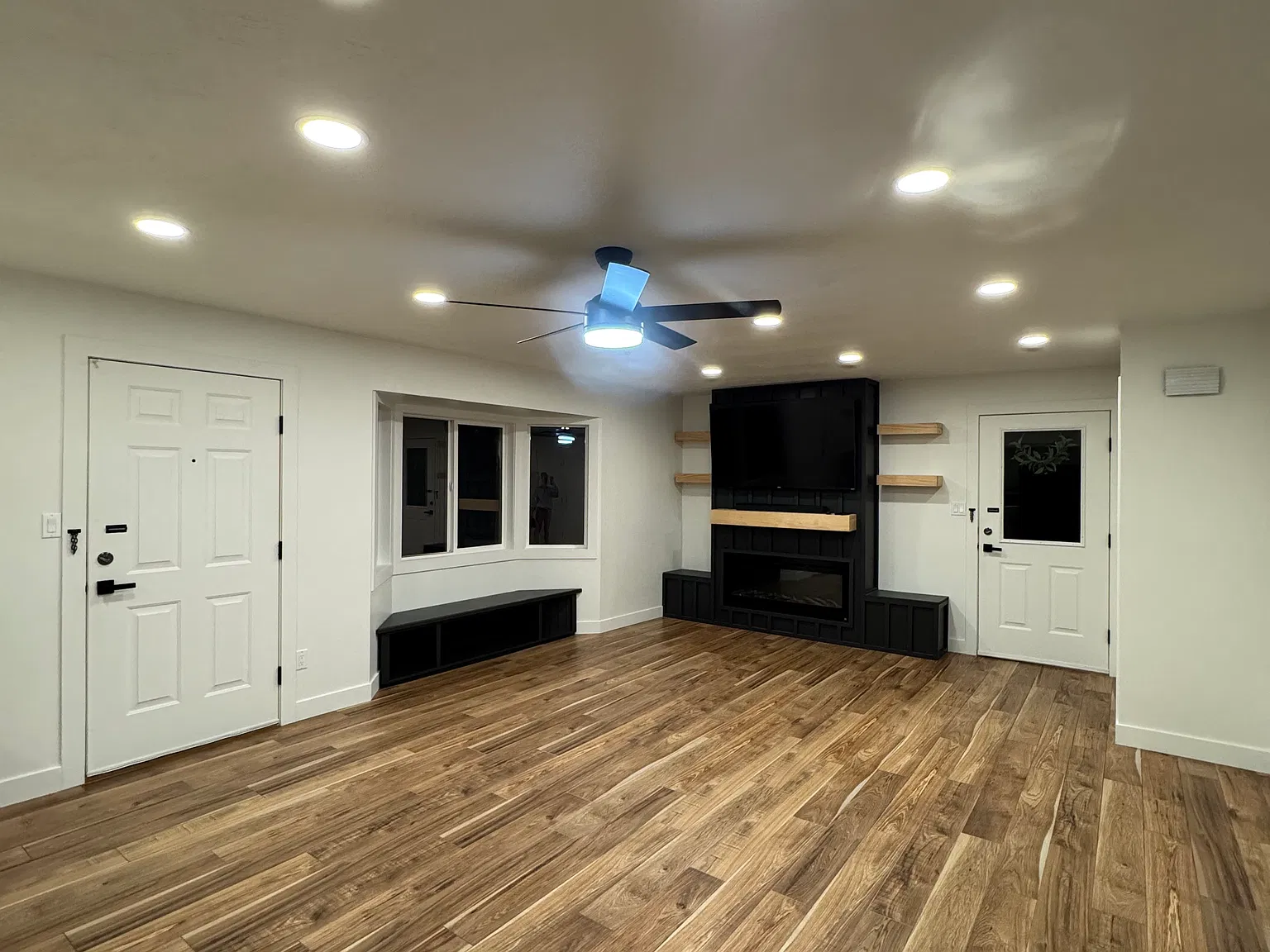 2 bed, 1288 sqft, $1,740 — Photo 4