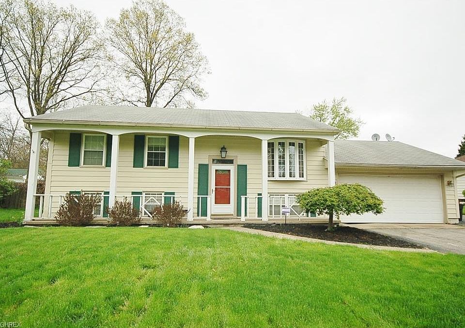 1st image of 3877 Ravenwood Dr SE