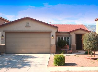 4197 E Sapphire Falls Dr, Tucson, AZ 85712