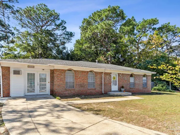 4555 Sailboat Ln, Pensacola, FL 32514