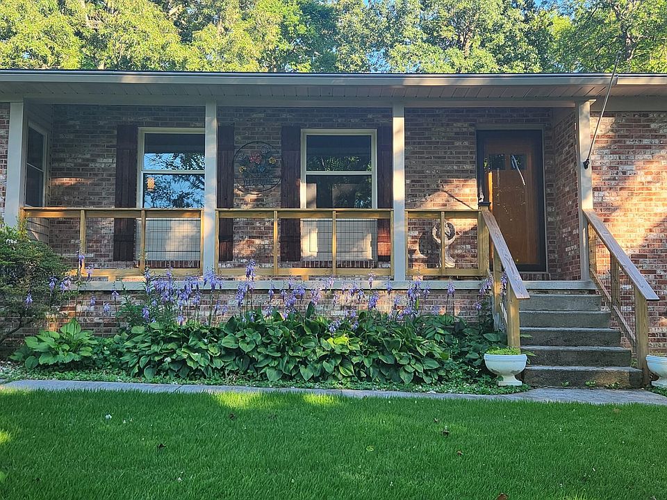 1st image of 2976 Marvin Cir