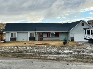 475 Flora Bay, Spring Creek, NV 89815