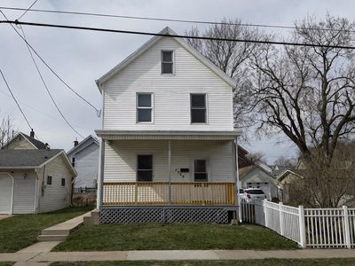 2243 White St, Dubuque, IA, 52001