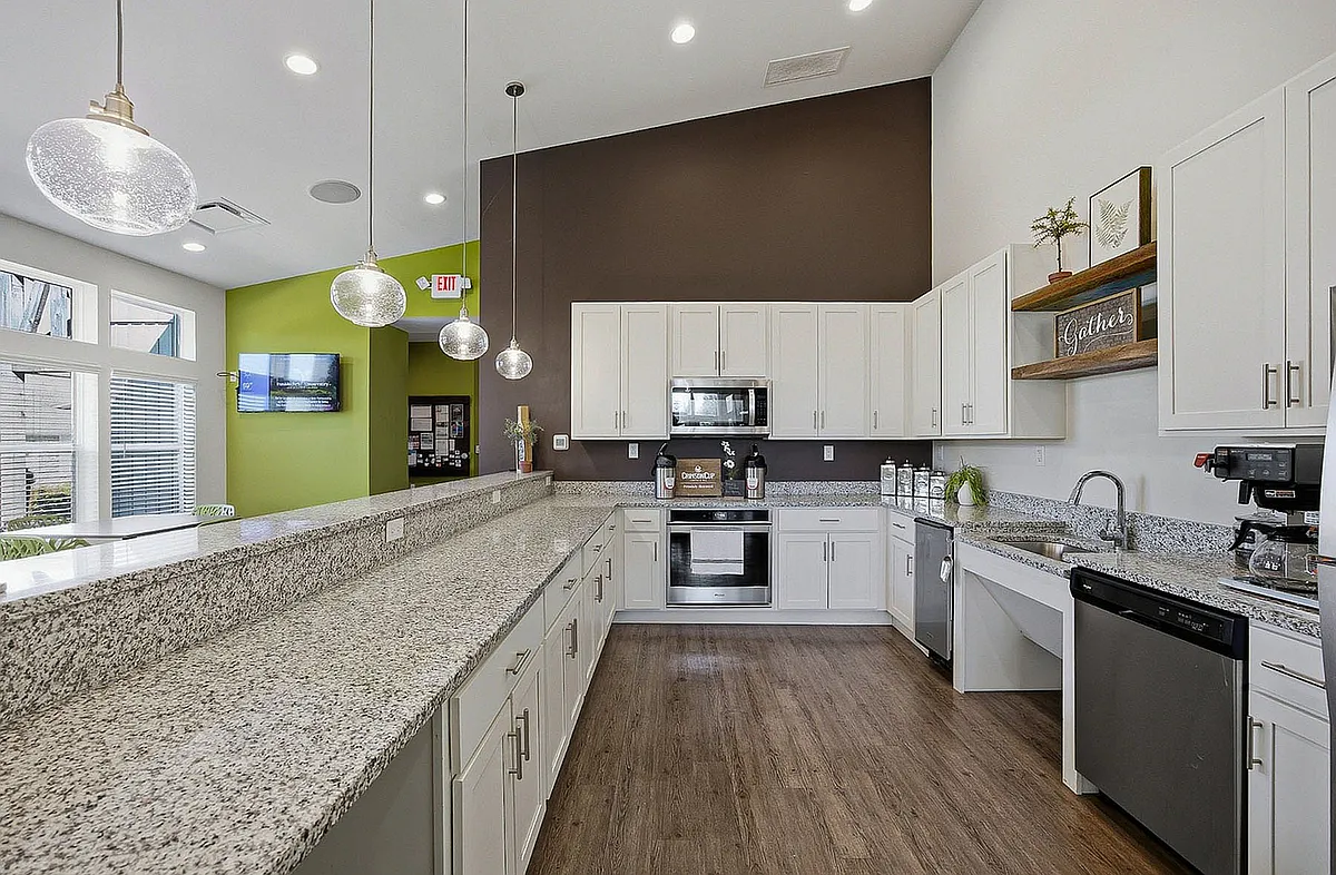 Building Photo - Burr Oak Commons