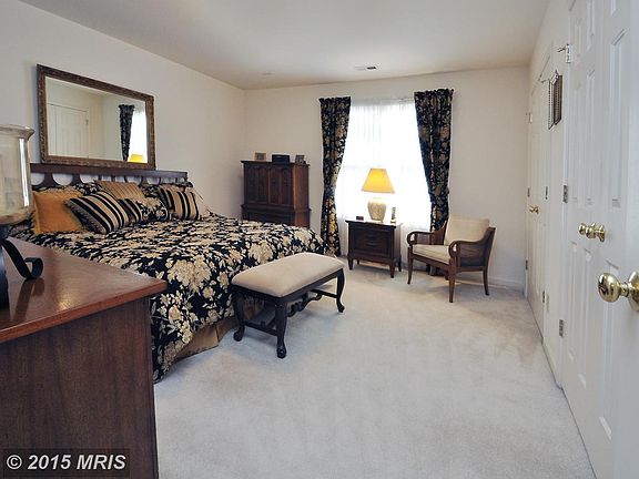 5th image of 4409 Turnberry Dr