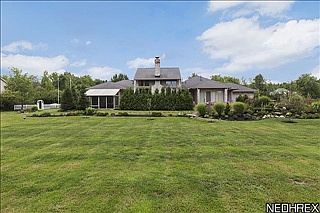 2nd image of 8345 Emerald Glen Ct