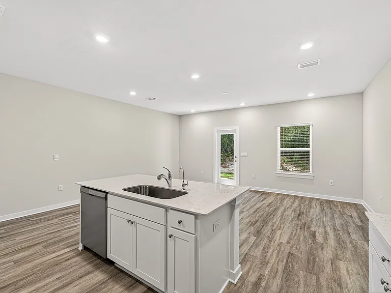 41 S Main Deck Dr #1 — Photo 11