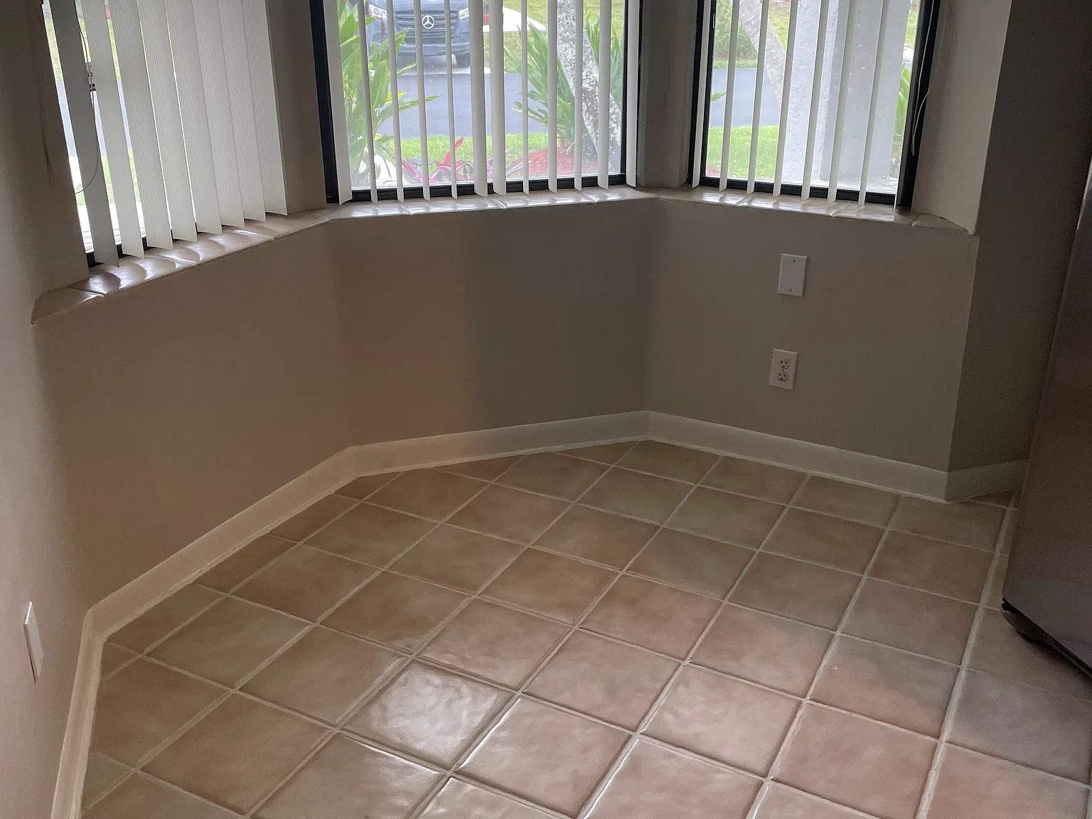 2 bed, 1230 sqft, $2,600 — Photo 3