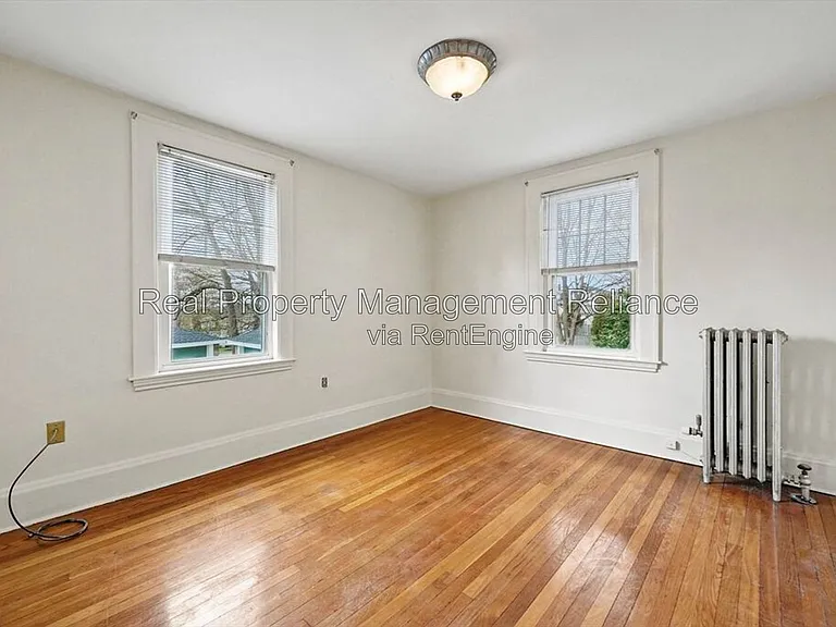 16 Winthrop St #1 — Photo 12