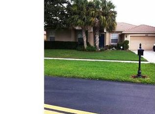 3828 Cypress Lake Dr, Lake Worth, FL 33467