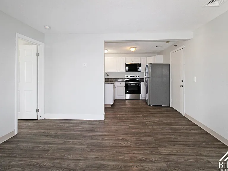 859 Pine Street — Photo 54