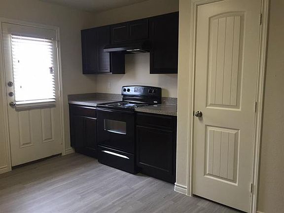 5th image of 3949 Tarpon Springs Dr