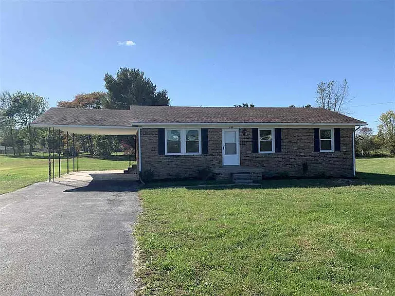 3 bed, 1029 sqft, $1,250 — Photo 1