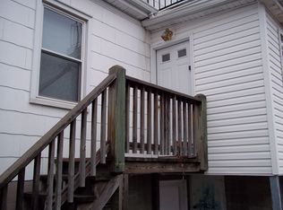 1422 E 3rd St #B, Washington, MO
