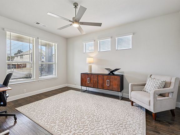 5th image of 1134 Cardinal Dr