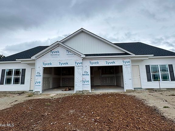 2nd image of 2604 Nexus Drive #B