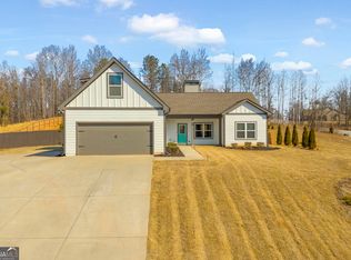 112 White Oak Trl, Commerce, GA 30529