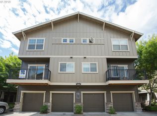 757 NE Adwick Dr, Beaverton, OR 97006