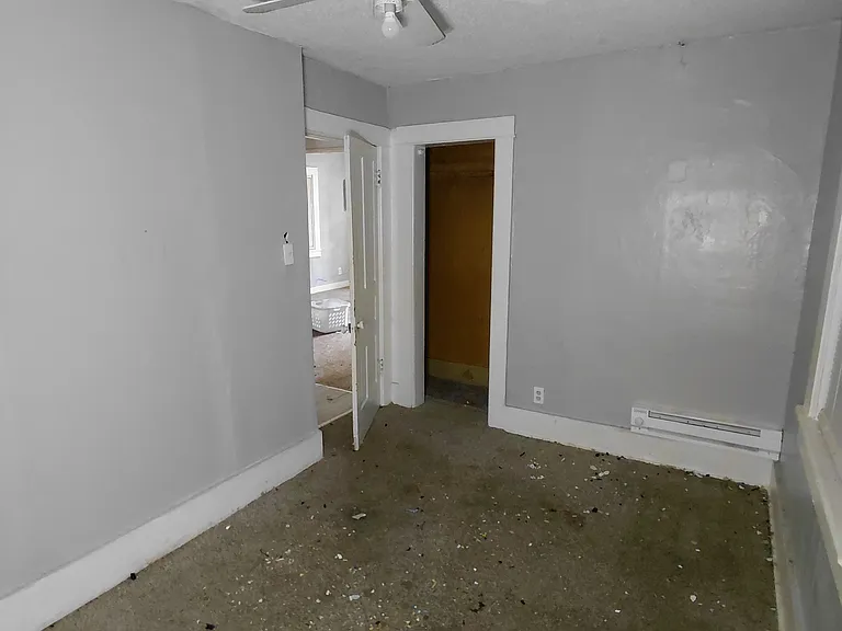 225 W Gracelawn Ave — Photo 5