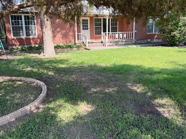 258 Riverside Dr