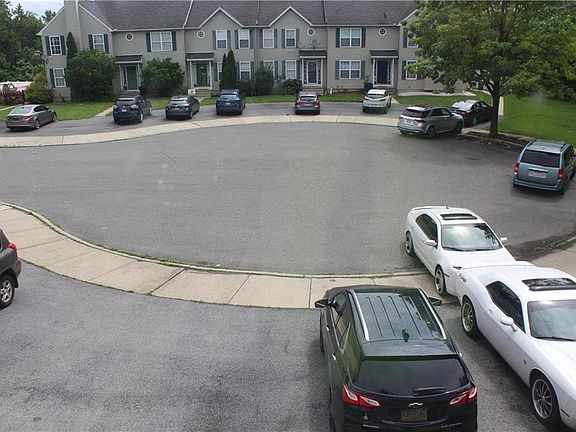 5th image of 618 Abbe Ct