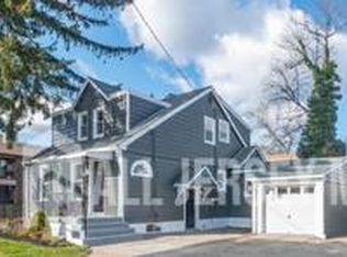 209 Runyon Ave, Middlesex, NJ 08846