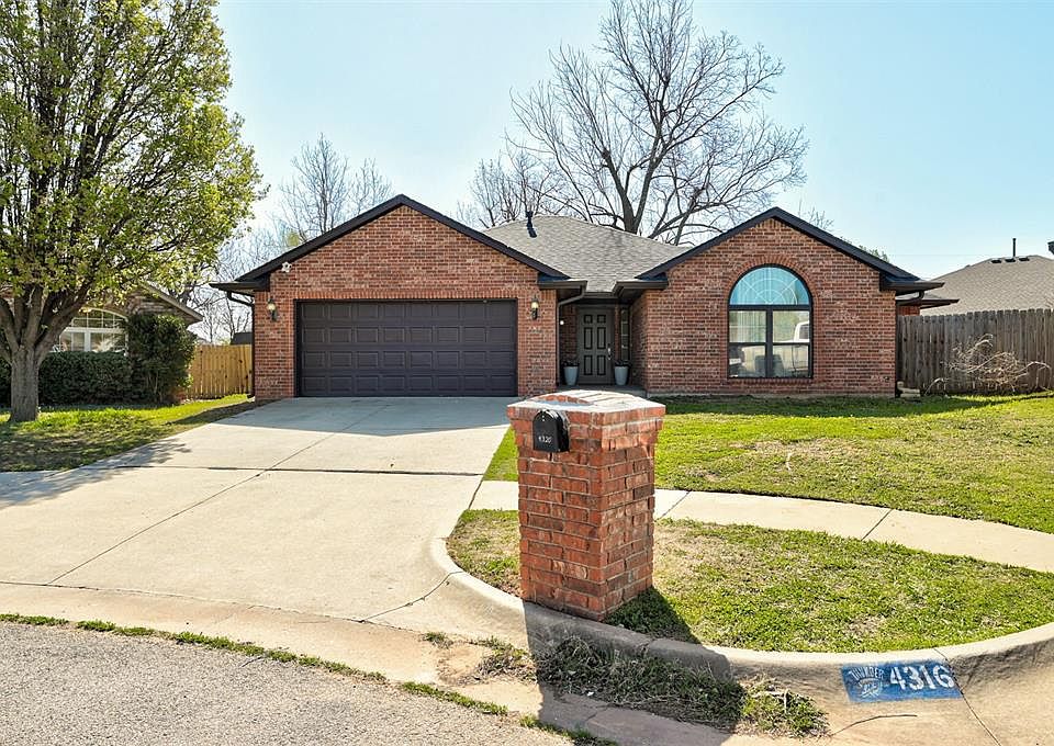 1st image of 4320 SE 56th Cir