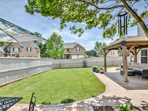 4th image of 41 Lazy Willow Dr