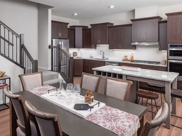 200 University Ave SE UNIT 804