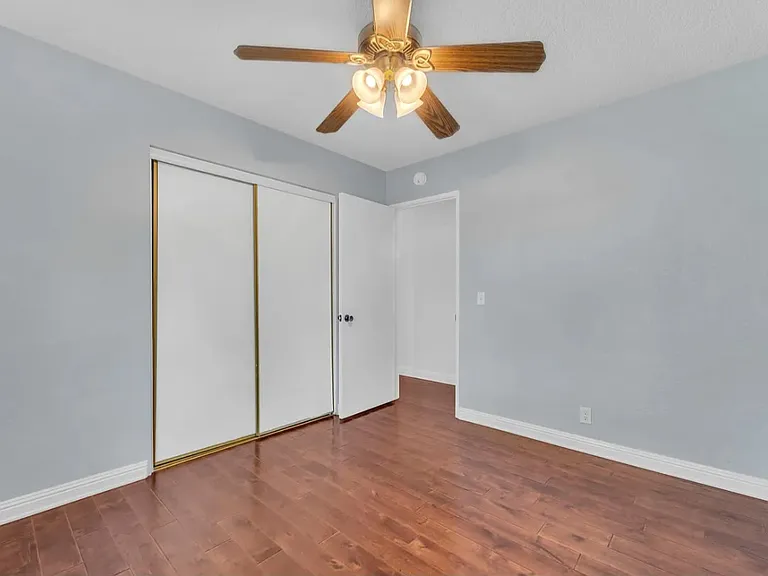 2302 Edam St — Photo 14
