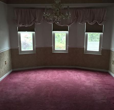 4th image of 296 Whitney Chase Ln