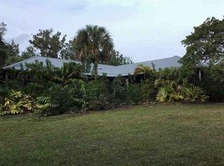 10 Grant Is, Grant Valkaria, FL 32949