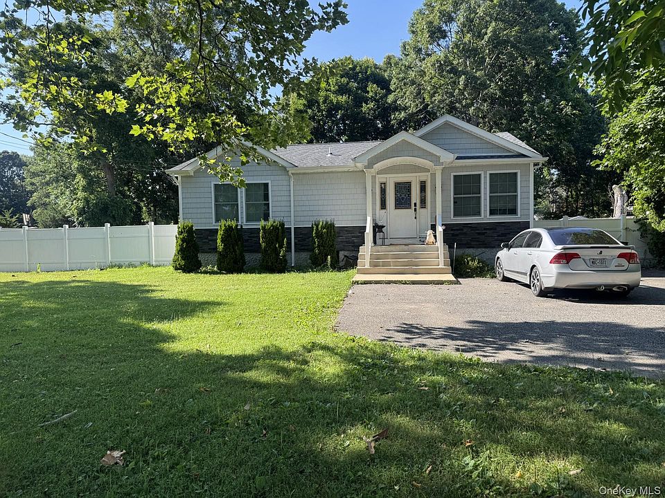 1st image of 75 Gates Avenue
