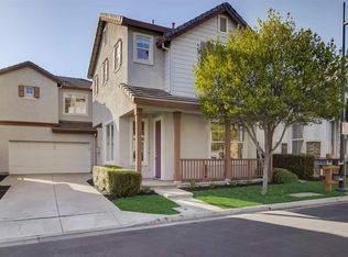 5870 Shadow Hill Dr, Dublin, CA 94568