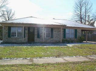 1010 Dover Rd, West Memphis, AR 72301