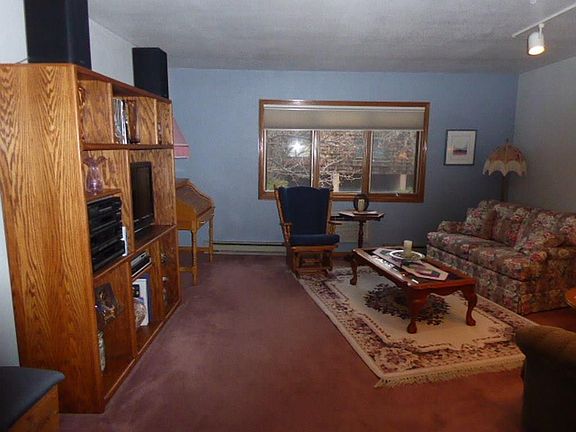 5th image of 1125 Custer Ave APT 3