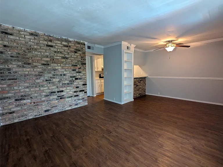 600 Heights Blvd #23 — Photo 2